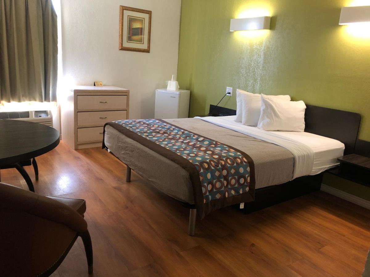 Scottsbluff Inn 外观 照片